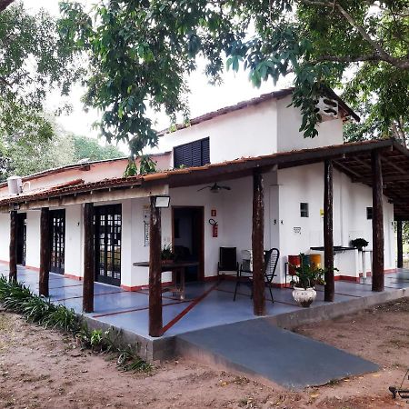 Pousada E Pesquerio Jauru Cáceres Exteriör bild